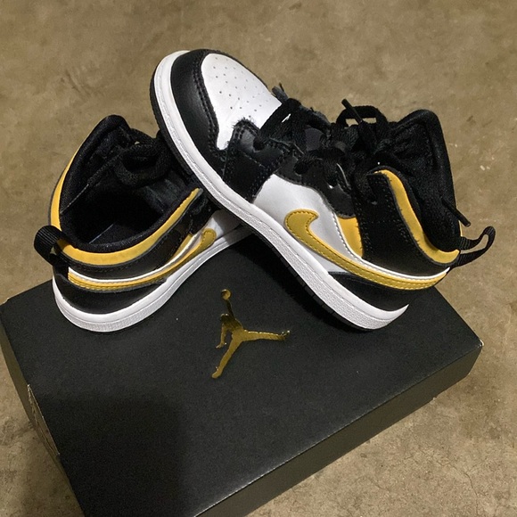 Other - Toddler Jordan’s